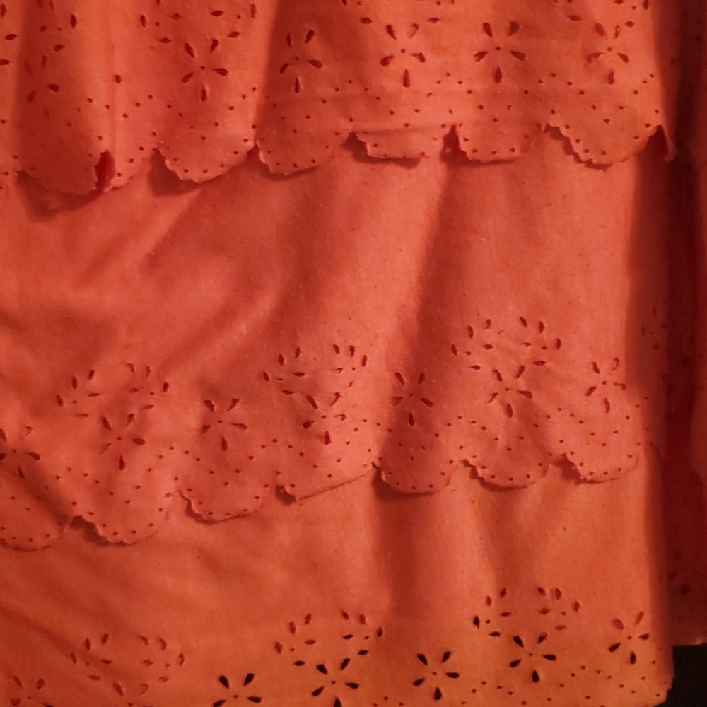 Top - Picture 2 of 2